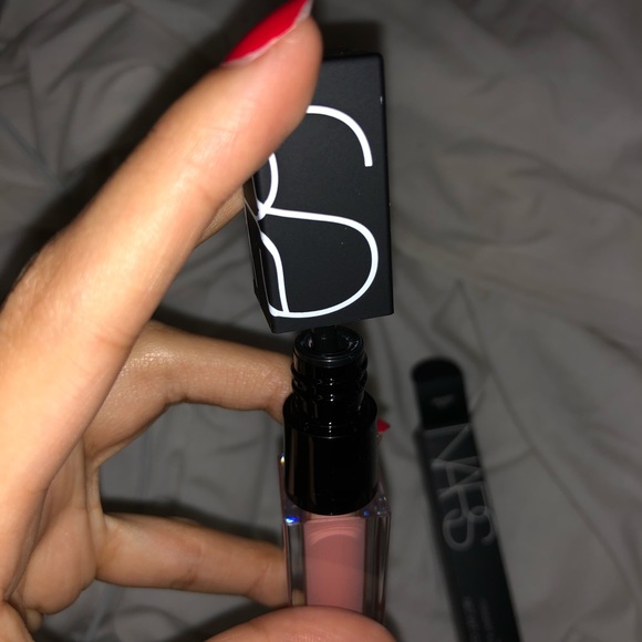 Lip Glide by Nars - Picture 2 of 2